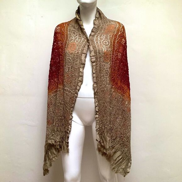 Crinkle Scarf Neutral Colors - Picture 4 of 6